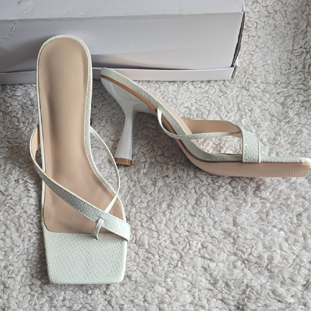 Elegant White Strappy Heels